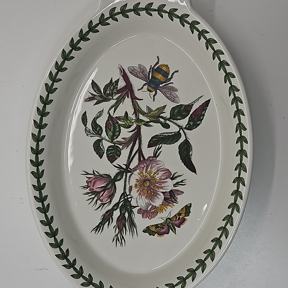 Portmeirion Botanic Garden Dog Rose 9 in. Gratin Dish EXCELLENT CONDITION - Picture 2 of 3